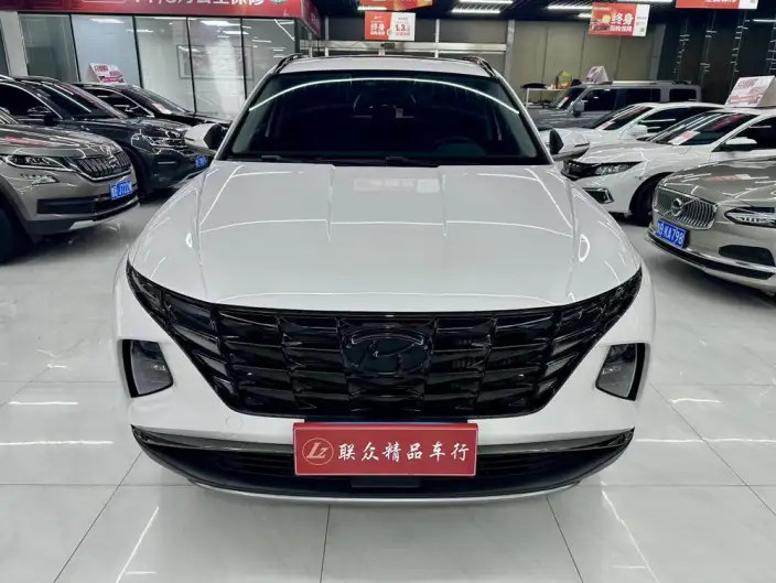 Hyundai Tucson 2023 Model Hyundai Tucson L 1.5T DLX 2WD Deluxe Edition – фото 2