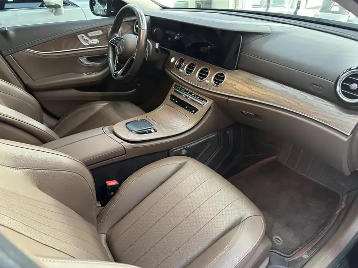 Mercedes-Benz E-Class 2023 Model Facelift E 300 L Fashion Model sedan – фото 8