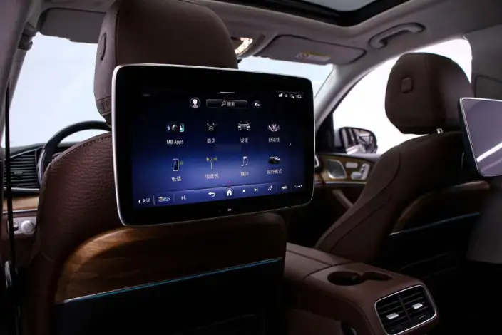 Mercedes-Benz GLS 2024 Model GLS 450 4MATIC Luxury Model – фото 6