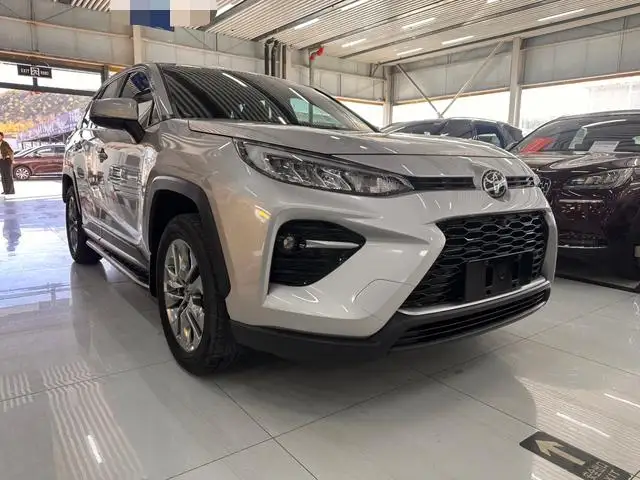 Toyota Wildlander 2022 Model 2.0L 4WD Luxury PLUS Edition – фото 3