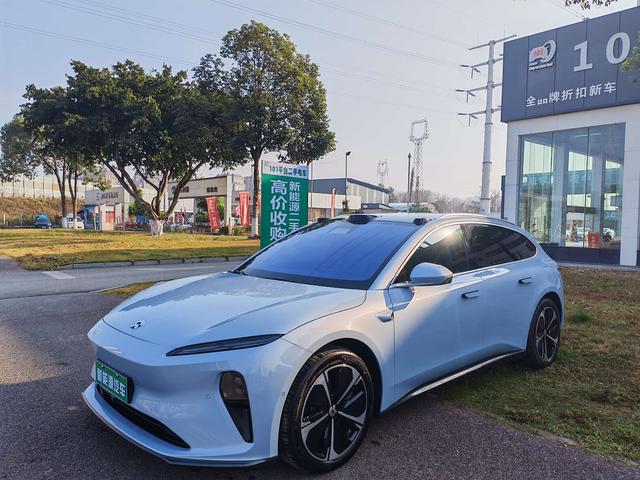 NIO E T5 T 2023 75kWh – фото 1