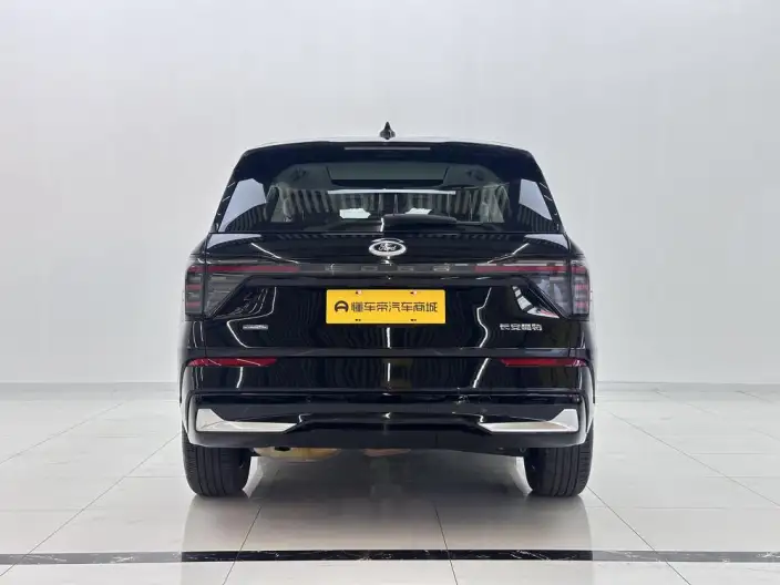 Ford Edge 2026 Model Ford Edge L 2.0T EcoBoost E Hybrid 4WD VII seat Supreme Model – фото 6
