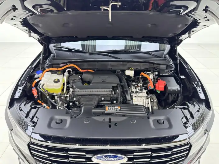 Ford Edge 2026 Model Ford Edge L 2.0T EcoBoost E Hybrid 4WD VII seat Supreme Model – фото 10