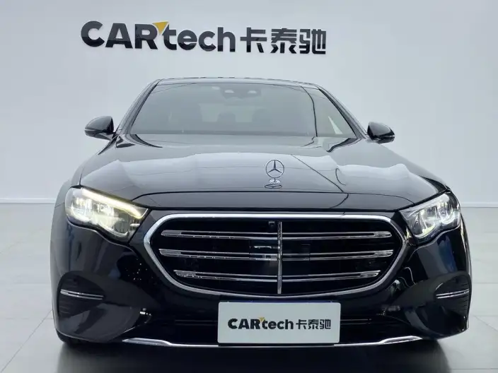Mercedes-Benz E-Class 2024 Model E 300 L Luxury Model sedan – фото 8