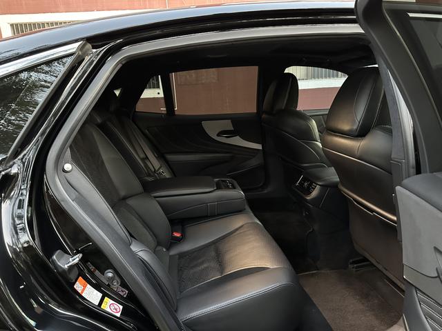 Lexus LS Модель 2018 года 500h F SPORT Country VI – фото 11