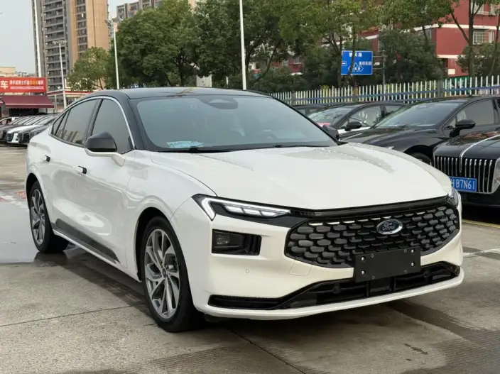 Ford Mondeo 2022 Model EcoBoost 245 Supreme Model – фото 3