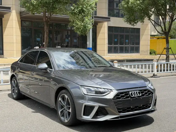 Audi A4 L 2020 Model 40 TFSI Fashion Dynamic Model – фото 3