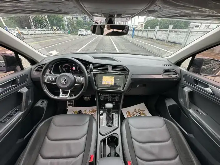Volkswagen Tiguan L 2020 Model 330TSI Automatic 2WD R-Line Ultimate Edition China VI – фото 7