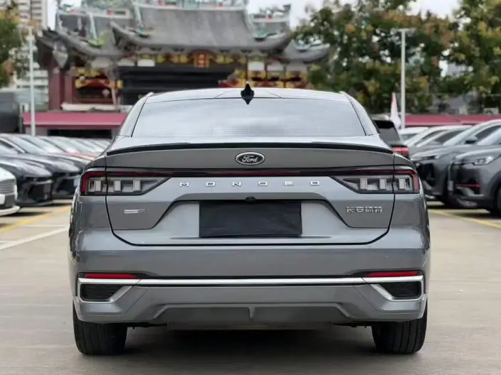 Ford Mondeo 2023 Model EcoBoost 245 Supreme Model – фото 5