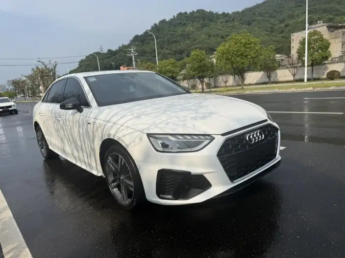 Audi A4 L 2020 Model 40 TFSI Fashion Dynamic Model – фото 3