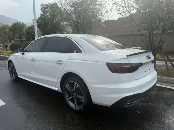 Audi A4 L 2020 Model 40 TFSI Fashion Dynamic Model – фото 5