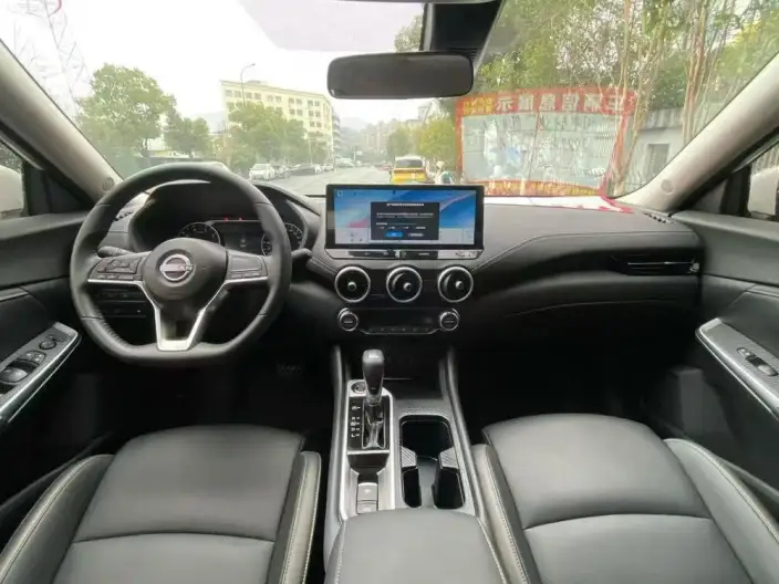 Nissan Sylphy 2023 Model 1.6L CVT Yuexiang Edition – фото 6