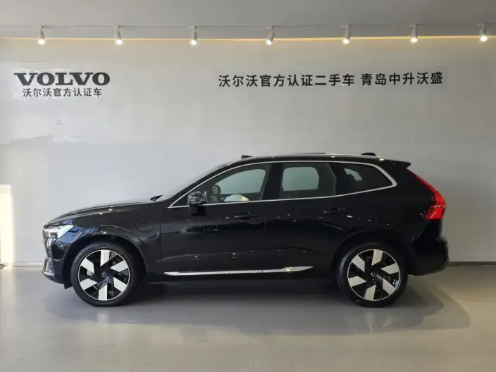 Volvo XC60 PHEV 2025 Model T8 4WD Long Battery Life Pro Smart Elegance Deluxe Edition – фото 3