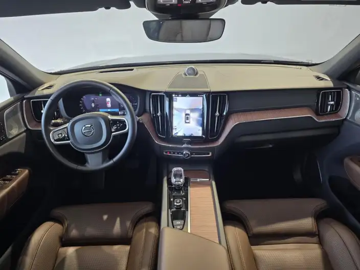 Volvo XC60 PHEV 2025 Model T8 4WD Long Battery Life Pro Smart Elegance Deluxe Edition – фото 9