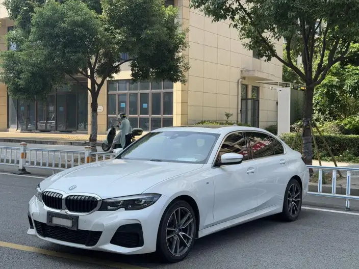 BMW 3 Series 2022 Model Facelift 325Li M Sports Set – фото 1