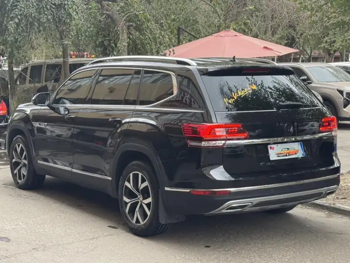 Volkswagen Teramont 2020 Model 530 V6 4WD Deluxe Edition China VI – фото 4