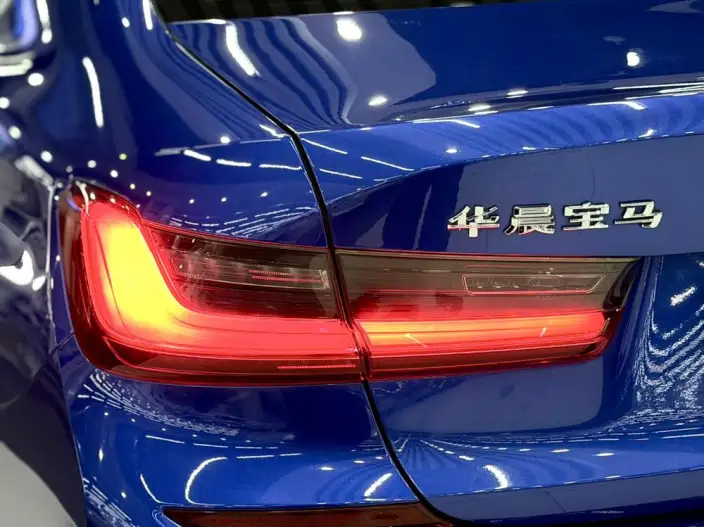 BMW 3 Series 2020 Model 325Li M Sports Set – фото 8