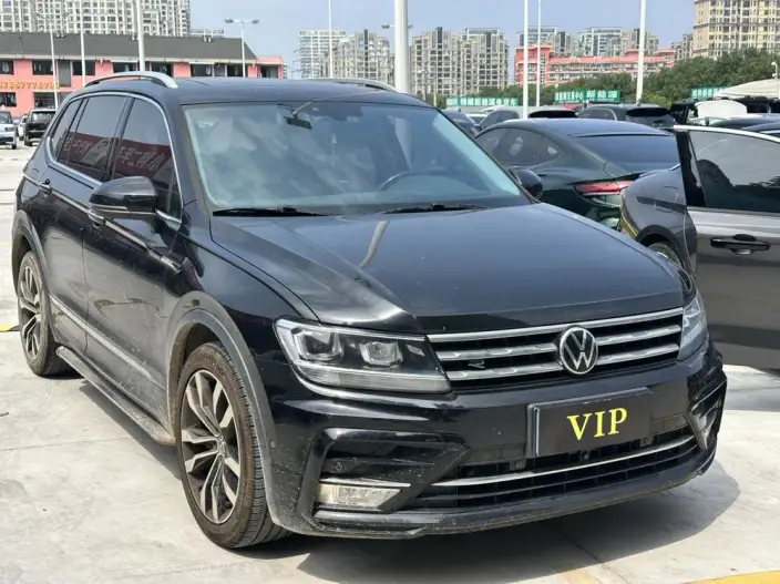Volkswagen Tiguan L 2021 Model 330TSI Automatic 2WD R-Line Enjoy the version more – фото 3
