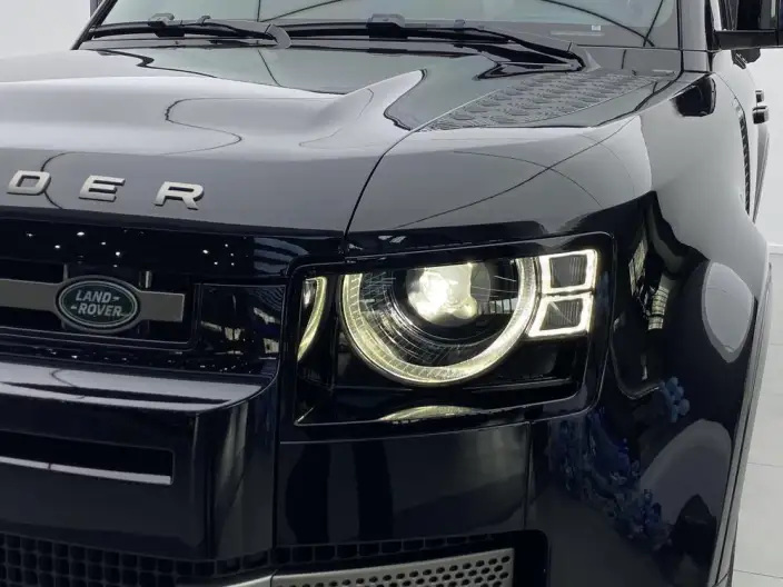 Land Rover Defender 2024 Model 110 3.0T P400 X-Dynamic HSE – фото 6