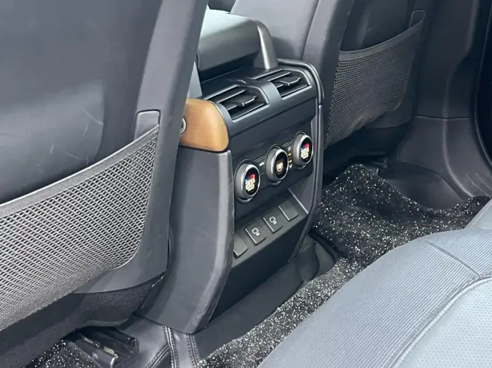 Land Rover Defender 2023 Model Facelift 110 P400 X-Dynamic HSE – фото 5