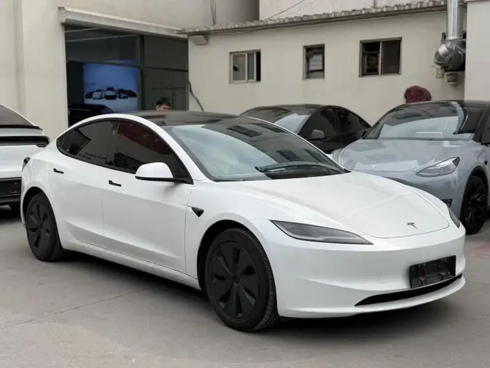Model 3 2025 Model Rear-wheel drive version – фото 4