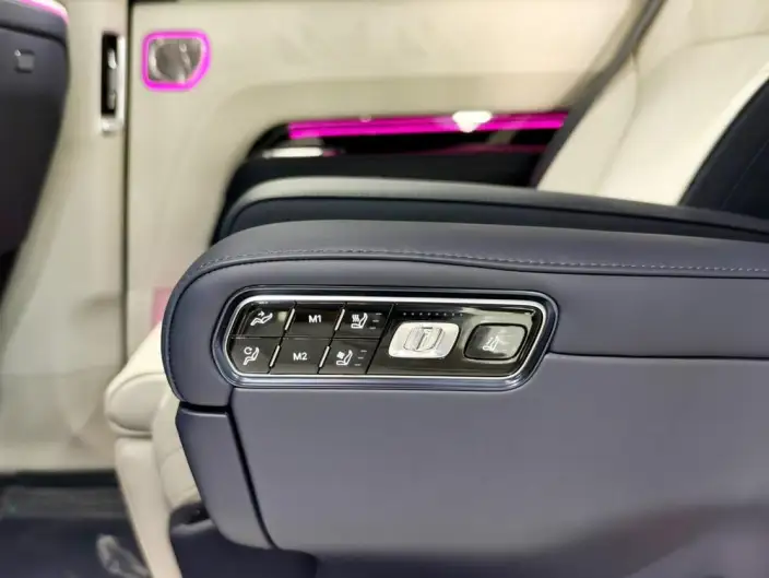 ZEEKR 9X 2025 Model Ultra Edition 55kWh VI seat – фото 8