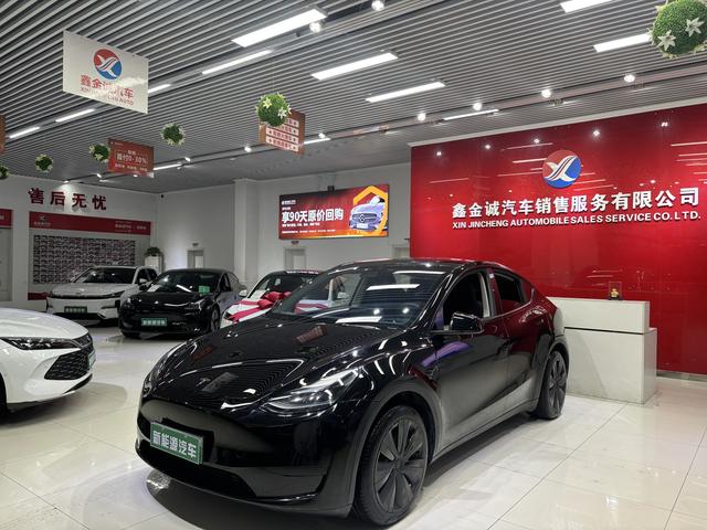 Tesla Model Y 2022 Facelift RWD – фото 1