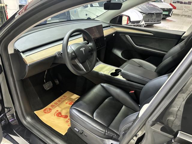 Tesla Model Y 2022 Facelift RWD – фото 8