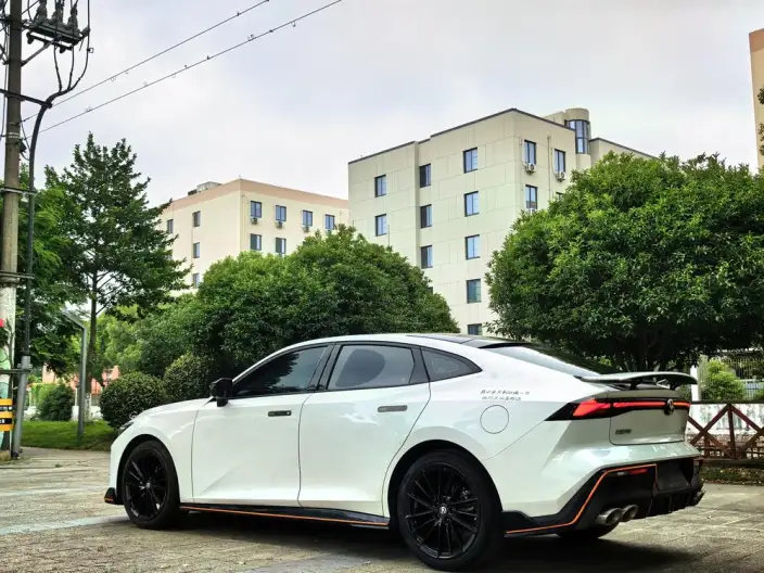 Changan UNI-V 2023 Model 1.5T Sports Edition – фото 5