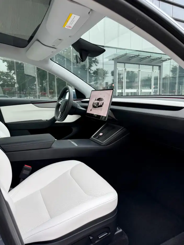 Model Y 2025 Model Long Battery Life Pro All-wheel drive version – фото 9