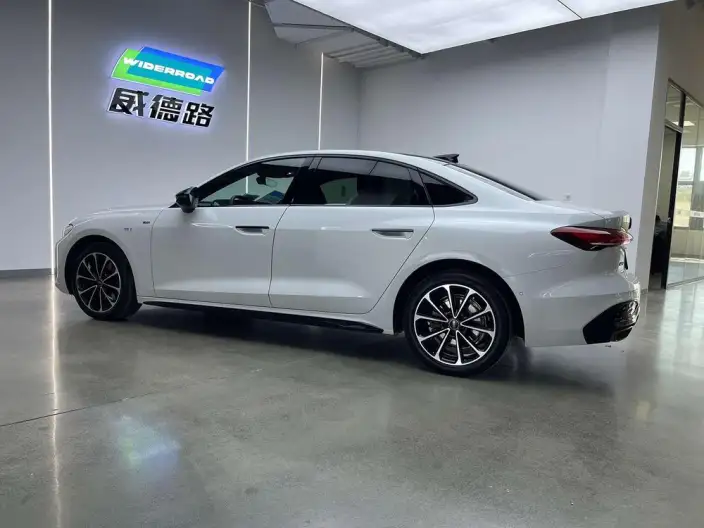 Audi A5 L 2026 Model 2.0T Sports Edition