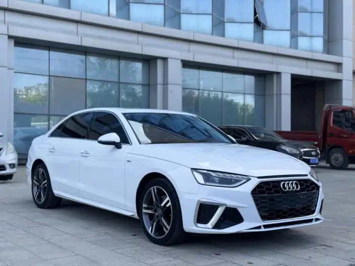 Audi A4 L 2020 Model 40 TFSI Luxury Dynamic Model – фото 3