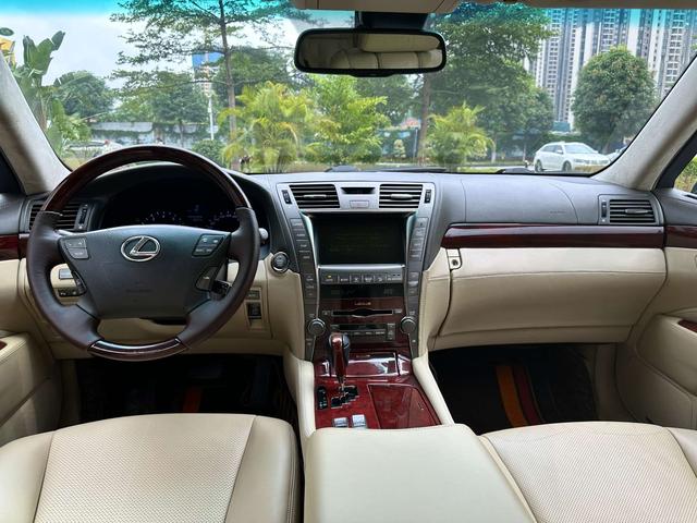 Lexus LS 2010 модификация 460L Premium Edition – фото 11