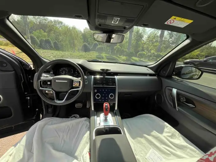 Land Rover Discovery Sport 2021 Model 249PS R-Dynamic S Performance version 5 seat – фото 8