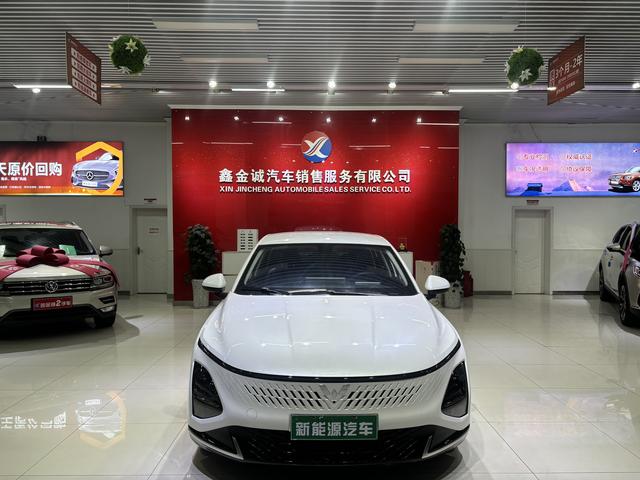 Wuling Starlight PHEV 2023 150 Advanced – фото 2