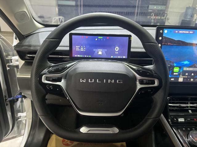 Wuling Starlight PHEV 2023 150 Advanced – фото 12