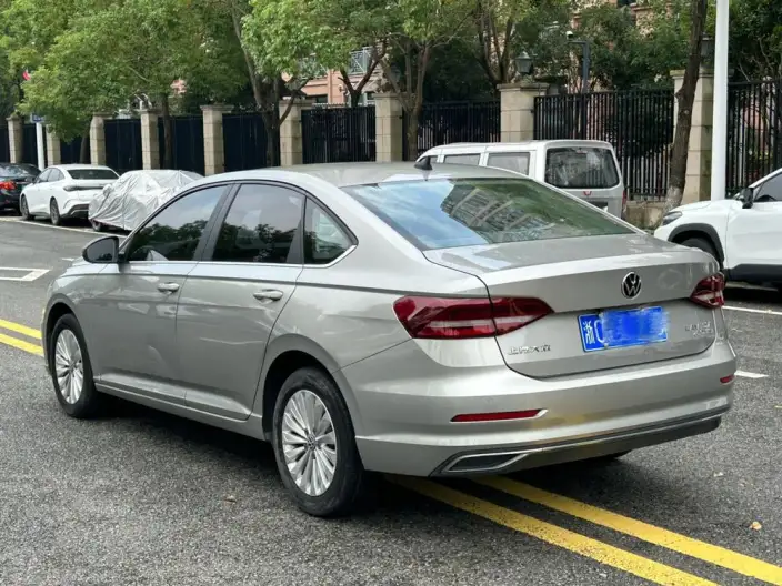 Volkswagen Lavida 2021 Model 280TSI DSG Comfort Edition – фото 4