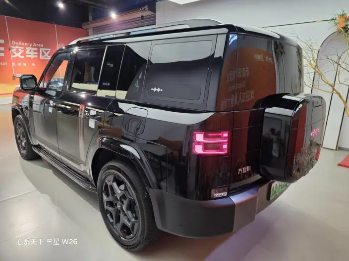 Titan 7 PHEV 2025 Model 190KM 4WD Ultra Edition – фото 4