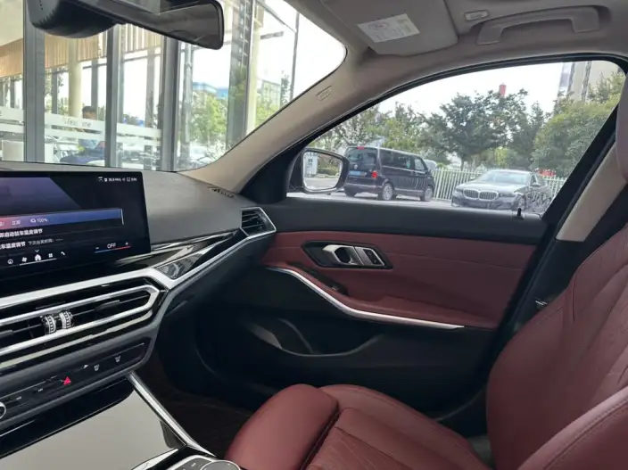BMW i3 2023 Model eDrive35L – фото 8