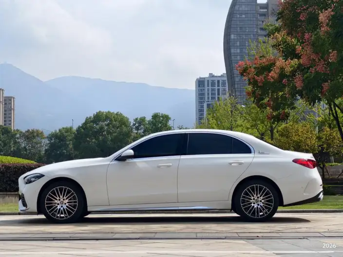 Mercedes-Benz C-Class 2024 Model Facelift II C 260 L Sports Edition