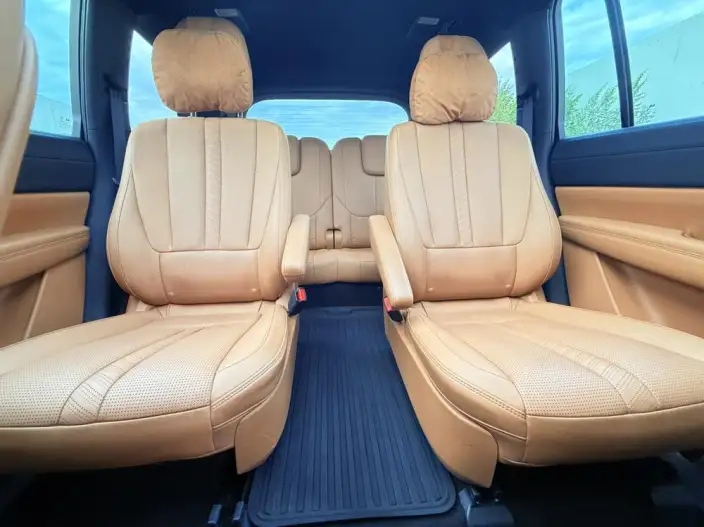 Li Auto ONE 2020 Model Extended Range 6 seat Edition – фото 9