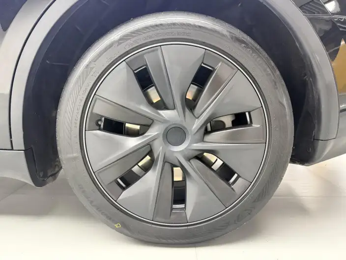 Model Y 2024 Model Rear-wheel drive version – фото 9