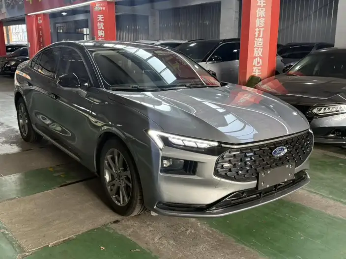 Ford Mondeo 2023 Model EcoBoost 245 Luxury Model – фото 3