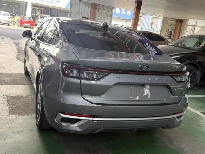 Ford Mondeo 2023 Model EcoBoost 245 Luxury Model – фото 4