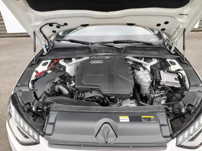 Audi A4 L 2024 Model 40 TFSI Fashion Dynamic Model – фото 6