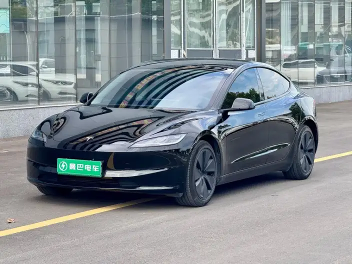 Model 3 2023 Model Rear-wheel drive version – фото 1