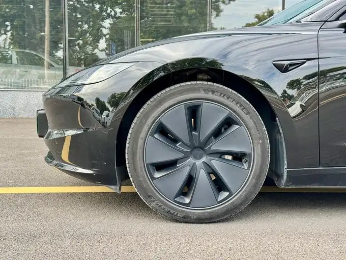 Model 3 2023 Model Rear-wheel drive version – фото 9