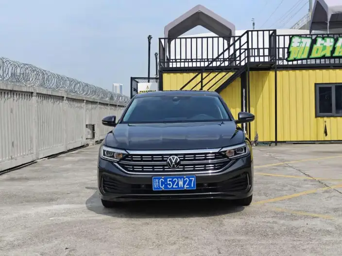 Volkswagen Sagitar 2023 Model 300TSI DSG Beyond Edition – фото 2