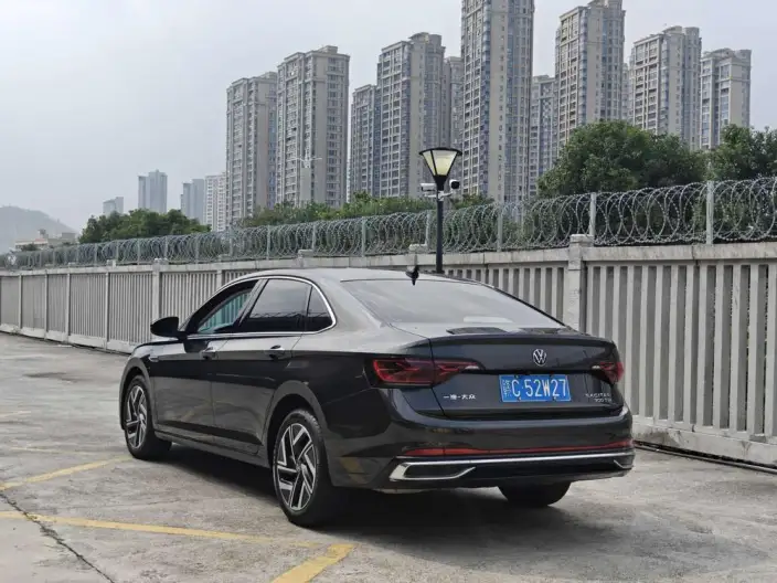 Volkswagen Sagitar 2023 Model 300TSI DSG Beyond Edition – фото 5