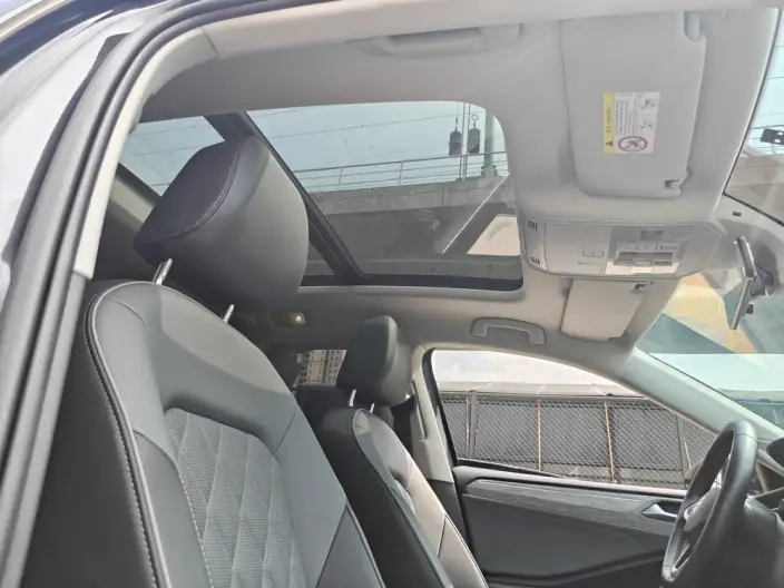 Volkswagen Sagitar 2023 Model 300TSI DSG Beyond Edition – фото 8